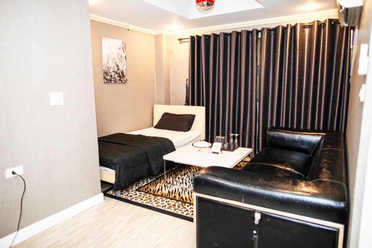 Merry Inn Suites Pattaya Eksteriør billede