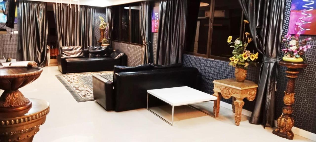 Merry Inn Suites Pattaya Eksteriør billede